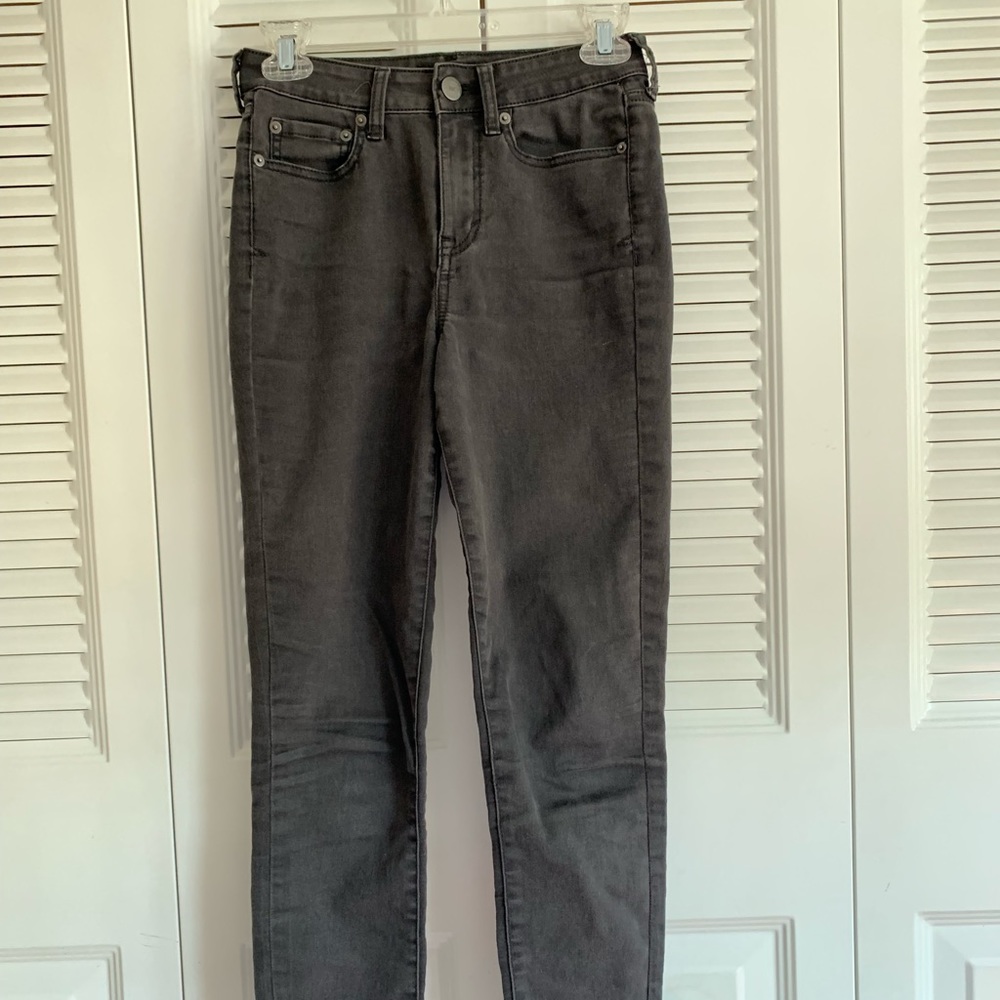 black/dark gray high waisted jeggings